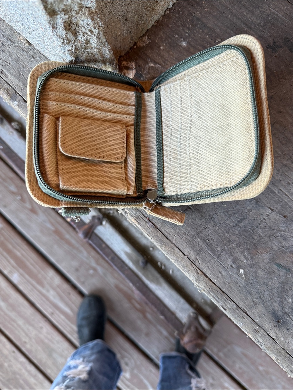 Wallet - Picture 2 of 3